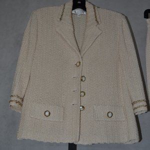 ( EXQUISITE ) VINTAGE  ST. JOHN COLLECTION MG GRAY & IVY LACE SKIRT Set SIZE 4